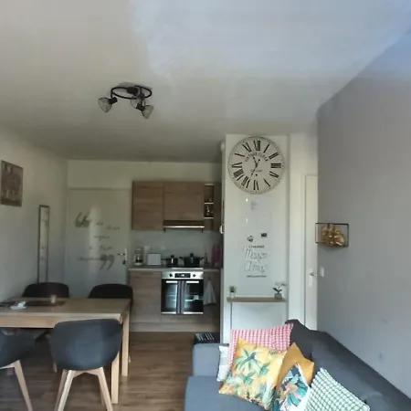 T2 Calme Assuré Face à La Pique Les Ramel Apartamento Bagnères-de-Luchon
