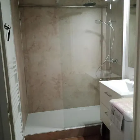 Apartamento T2 Calme Assuré Face à La Pique Les Ramel